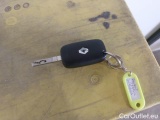  Renault  Trafic RENAULT  / 2019 / 4P / COMBI ZEN L1 T27 DCI 120 #105