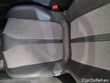  Peugeot  3008 PEUGEOT  / 2020 / 5P / SUV BLUEHDI 130 EAT8 SeS ALLURE #12