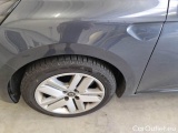  Renault  Clio RENAULT  / 2019 / 5P / BERLINA 1.0 TCE 66KW BUSINESS #63