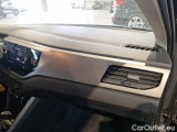  Volkswagen  Polo VOLKSWAGEN  / 2017 / 5P / BERLINA 1.0 EVO 59KW COMFORTLINE BMT #64