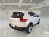  Volvo  XC 40 VOLVO XC40 / 2017 / 5P / SUV T2 MOMENTUM CORE #2