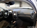  Volvo  XC 40 VOLVO XC40 / 2017 / 5P / SUV T2 MOMENTUM CORE #3