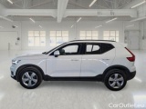  Volvo  XC 40 VOLVO XC40 / 2017 / 5P / SUV T2 MOMENTUM CORE #8