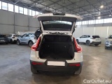  Volvo  XC 40 VOLVO XC40 / 2017 / 5P / SUV T2 MOMENTUM CORE #5