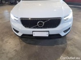  Volvo  XC 40 VOLVO XC40 / 2017 / 5P / SUV T2 MOMENTUM CORE #30