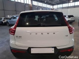  Volvo  XC 40 VOLVO XC40 / 2017 / 5P / SUV T2 MOMENTUM CORE #41
