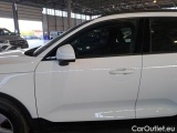  Volvo  XC 40 VOLVO XC40 / 2017 / 5P / SUV T2 MOMENTUM CORE #46