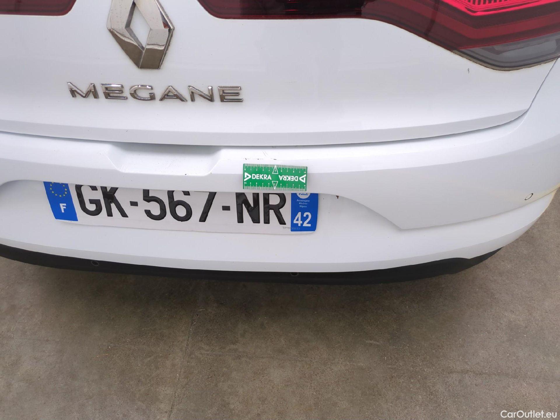  Renault  Megane RENAULT Mégane Société / 2020 / 5P / Berline Air Nav réversible Blue dCi 115 - 21N #18