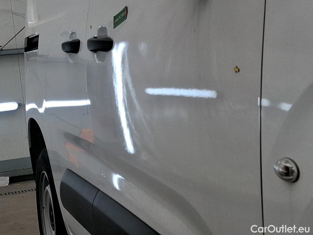  Citroen  Berlingo  Fourgon Driver M 650 1.5 BlueHDi 100CV BVM6 E6d #17