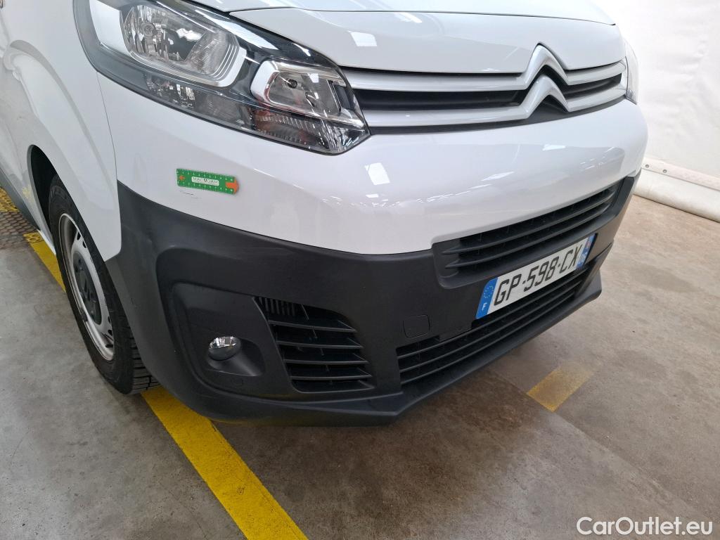  Citroen  Jumpy CITROEN  / 2016 / 4P / Fourgon tôlé M BlueHDi 120 S&S BVM6 #40