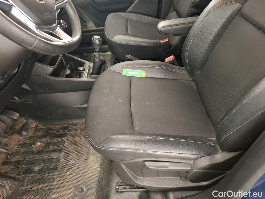  Renault  EXPRESS Kangoo  Confort 1.5 dCi 95CV BVM6 E6d #40
