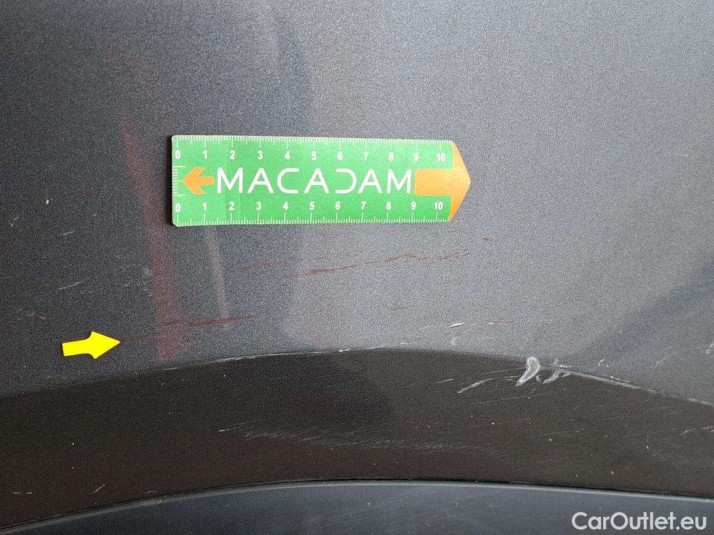  Citroen  C4  Berline Shine 1.5 BlueHDI 130CV BVA8 E6d #28