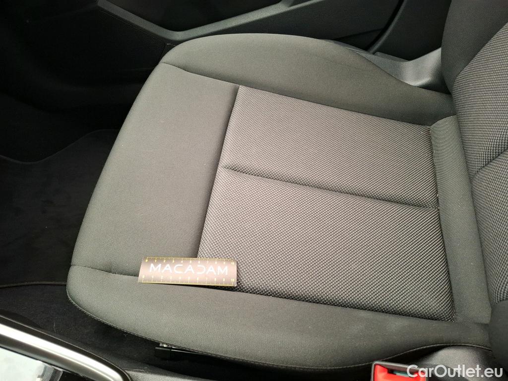  Audi  A3 AUDI  Sportback / 2020 / 5P / Berline 40 TFSI e 204 S Tronic Business Line #13