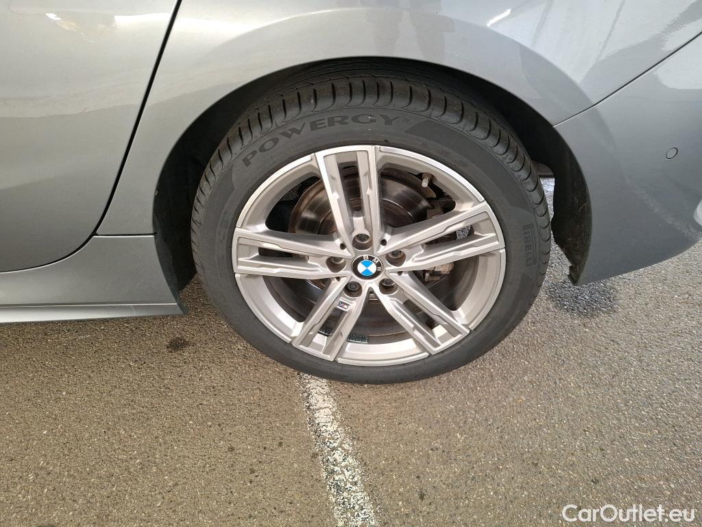  Bmw  Serie 1 BMW Série 1 / 2019 / 5P / Berline 2.0 118D AUTO Business Design #30