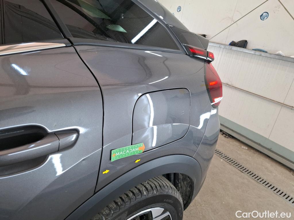  Citroen  C4  Berline Shine 1.5 BlueHDI 130CV BVA8 E6d #1
