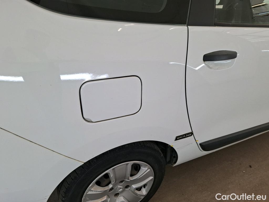  Dacia  Lodgy DACIA  7 Places / 2012 / 5P / monospace Essentiel Blue dCi 95 #1