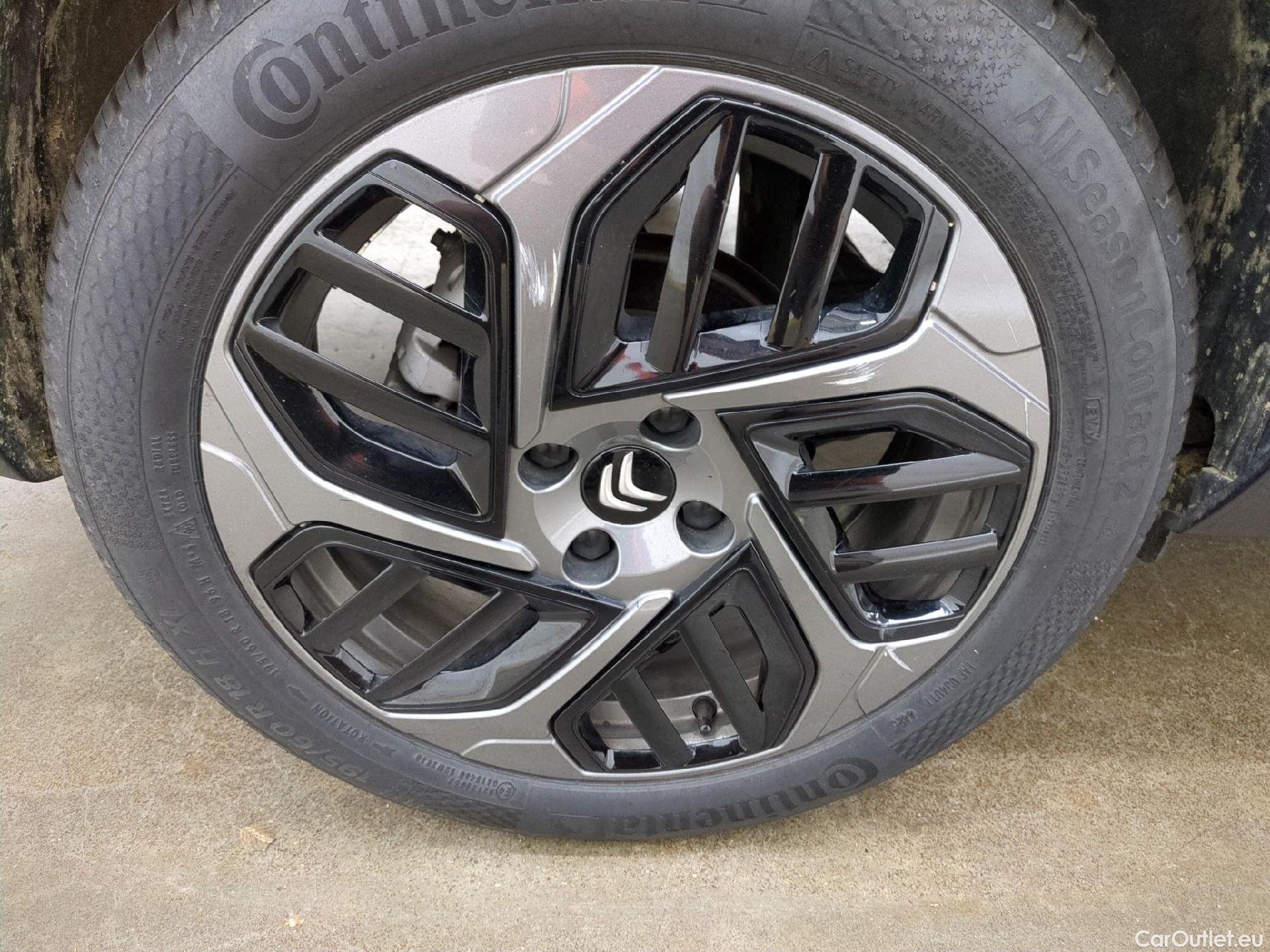  Citroen  C4 CITROEN  X / 2022 / 4P / Berline PureTech 130 S&S EAT8 Feel Pack #7