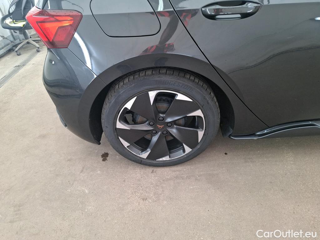  Cupra  Born CUPRA  / 2021 / 5P / Berline 230ch - batterie XL VZ #7