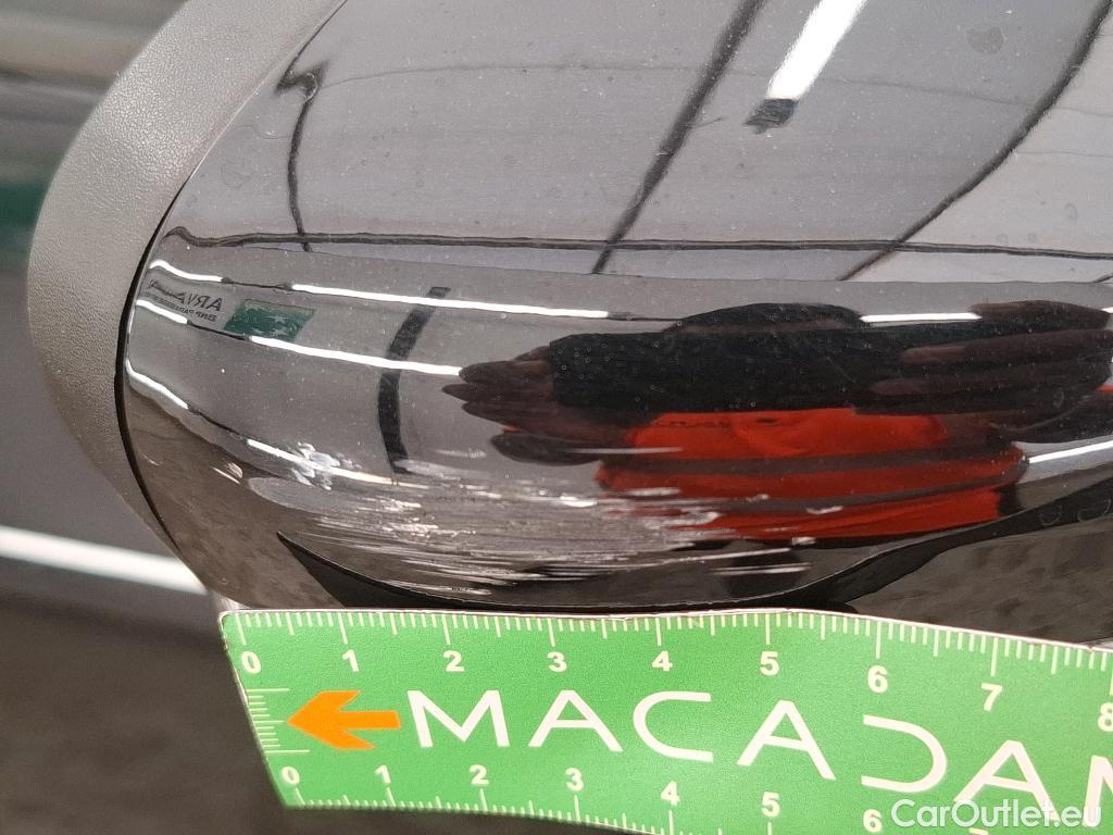  Ford  Kuga FORD  / 2019 / 5P / SUV 2.5 Dur 225 hybrid PHEV Pshift Titanium #70