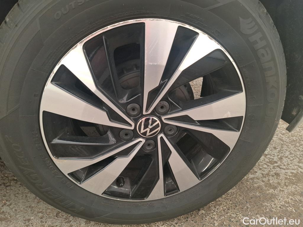  Volkswagen  Polo  VI Lounge 1.0 80CV BVM5 E6d #30
