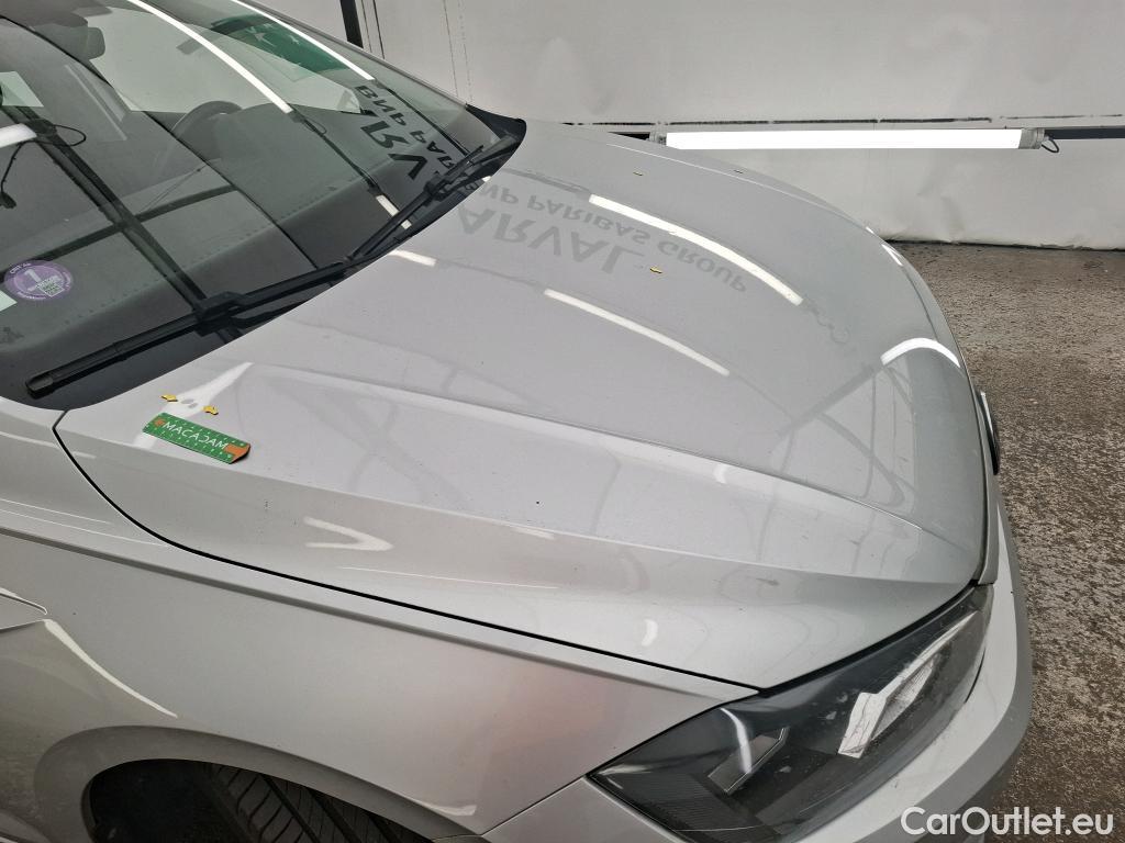  Volkswagen  Polo  VI Lounge 1.0 80CV BVM5 E6d #1