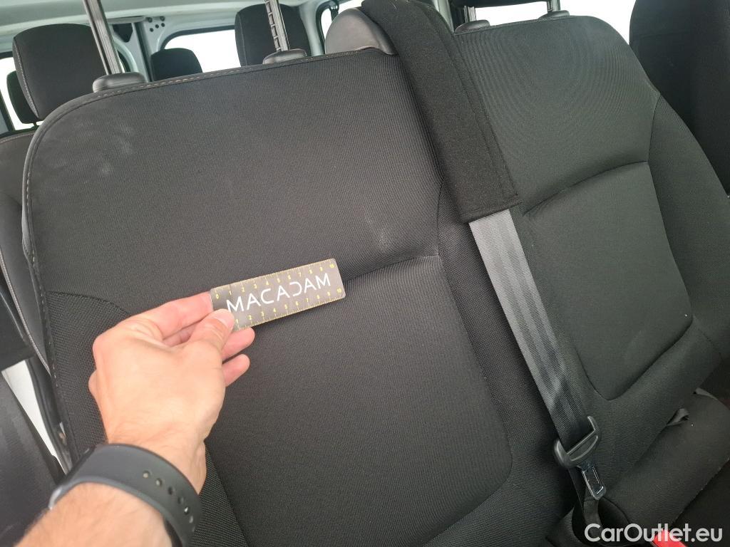  Renault  Trafic RENAULT  4p Combi Zen L1 Energy dCi 125 8 places #39