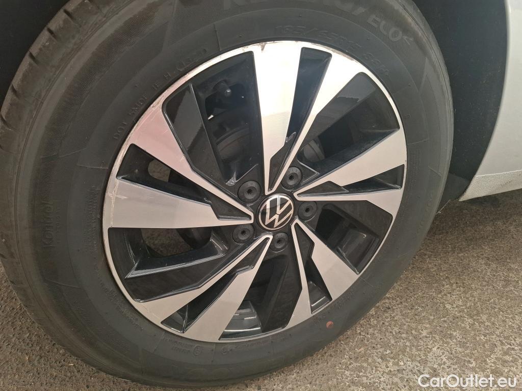  Volkswagen  Polo  VI Lounge 1.0 80CV BVM5 E6d #37