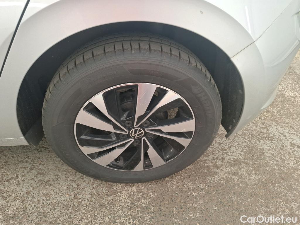  Volkswagen  Polo  VI Lounge 1.0 80CV BVM5 E6d #29
