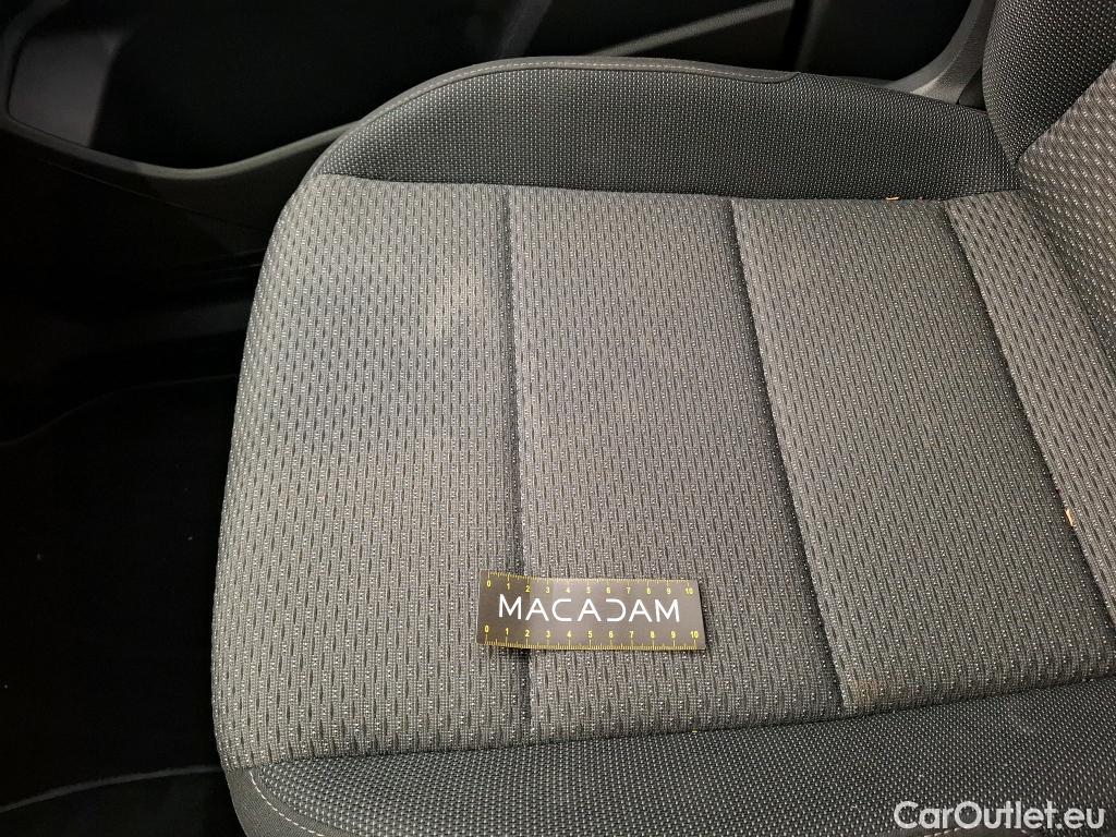  Volkswagen  Touran  Life Plus 2.0 TDI 150CV BVA7 E6d #8
