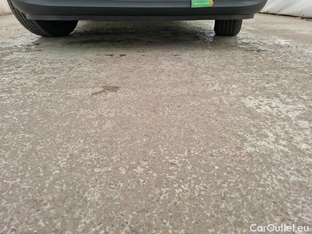  Citroen  C3  Société Feel 1.5 BlueHDI 100CV BVM5 E6dT #1