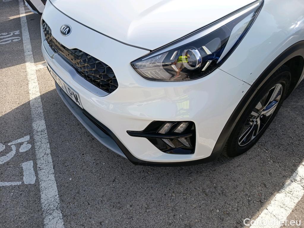  KIA  Niro KIA  / 2019 / 5P / crossover 1.6 GDi HEV 104kW (141CV) Drive #33