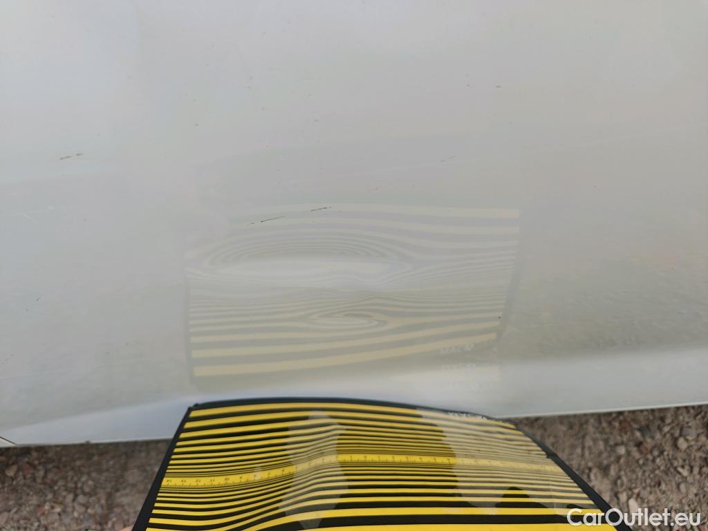  Hyundai  i20 HYUNDAI  / 2020 / 5P / berlina con portón 1.0 TGDI 74kW (100CV) 48V Essence #4