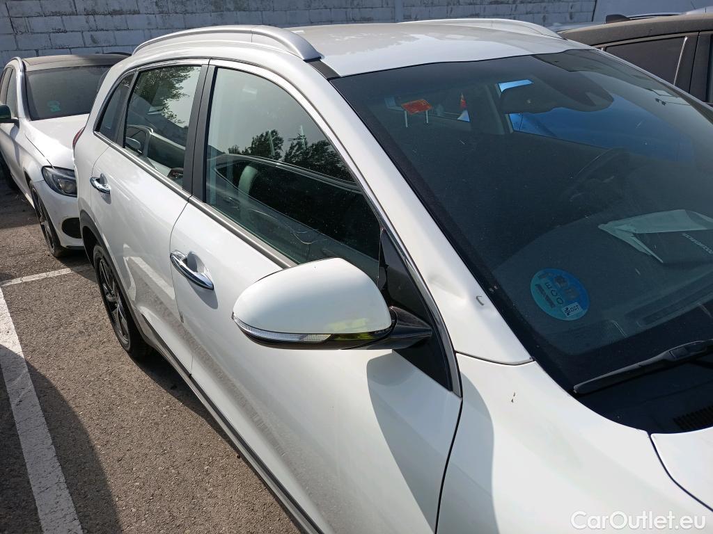 KIA  Niro KIA  / 2019 / 5P / crossover 1.6 GDi HEV 104kW (141CV) Drive #9