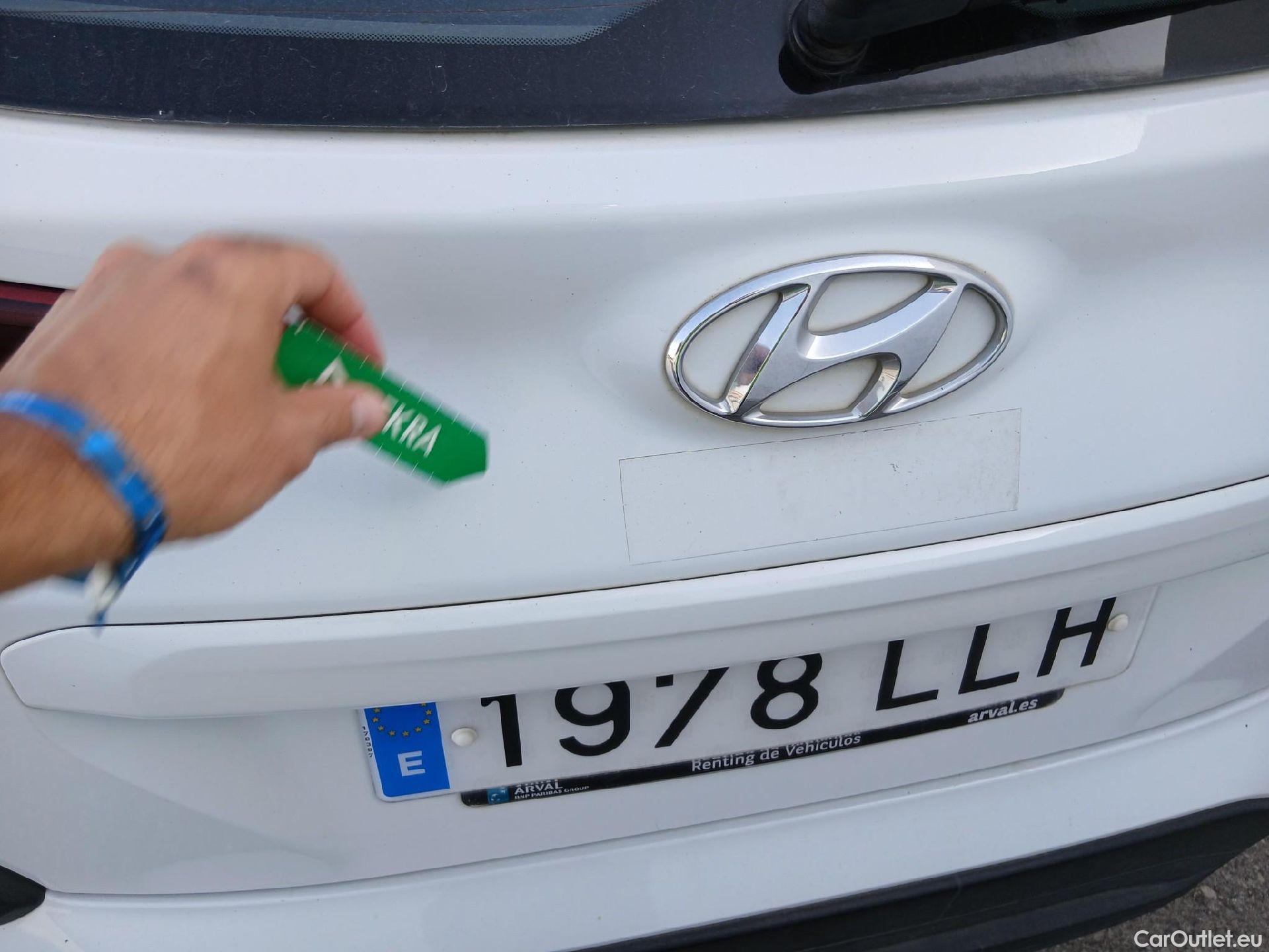  Hyundai  Konna HYUNDAI Kona / 2017 / 5P / todoterreno 1.0 TGDi Klass 4x2 #11
