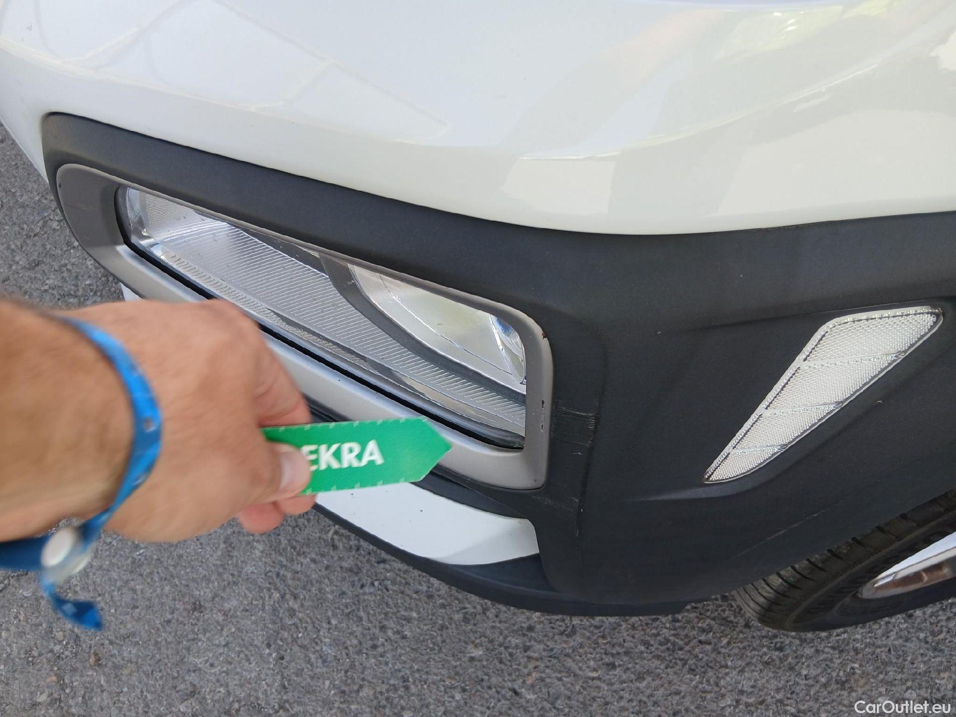  Hyundai  Konna HYUNDAI Kona / 2017 / 5P / todoterreno 1.0 TGDi Klass 4x2 #8