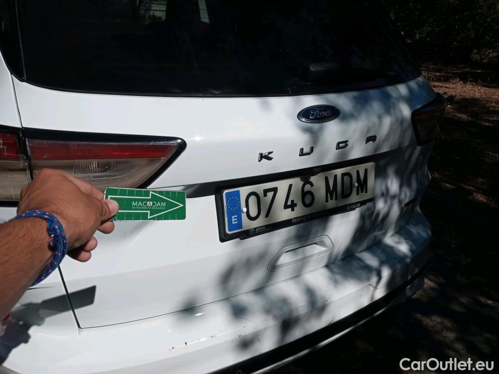  Ford  Kuga FORD  / 2019 / 5P / todoterreno ST-Line X 2.5 Duratec PHEV 165kW Auto  #8