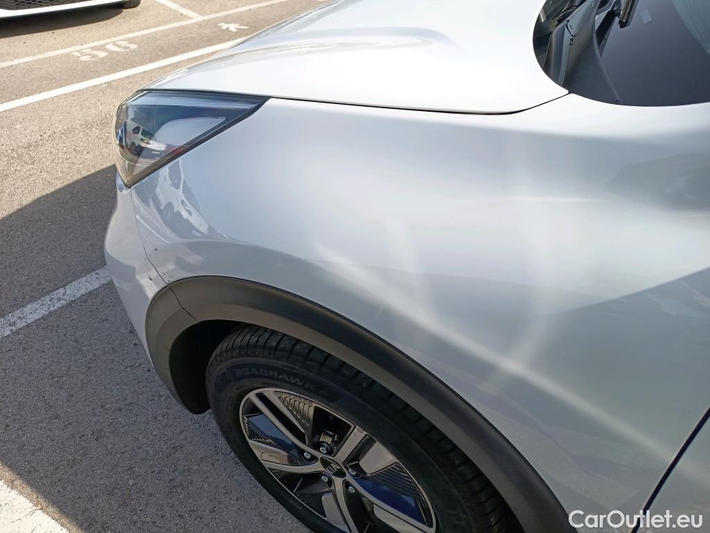  KIA  Niro KIA  / 2019 / 5P / crossover 1.6 GDi HEV 104kW (141CV) Drive #14