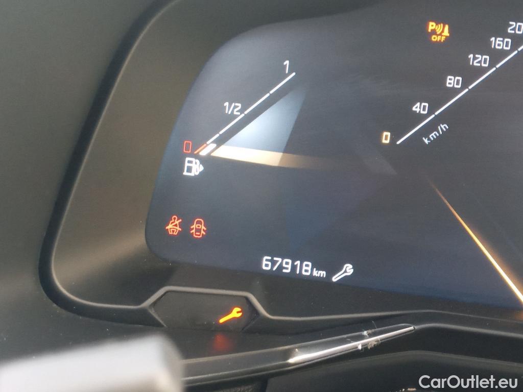  DS  DS7 DS DS 7 Crossback / 2017 / 5P / todoterreno BlueHDi DE 96kW (130CV) AT. PERF.LINE #36