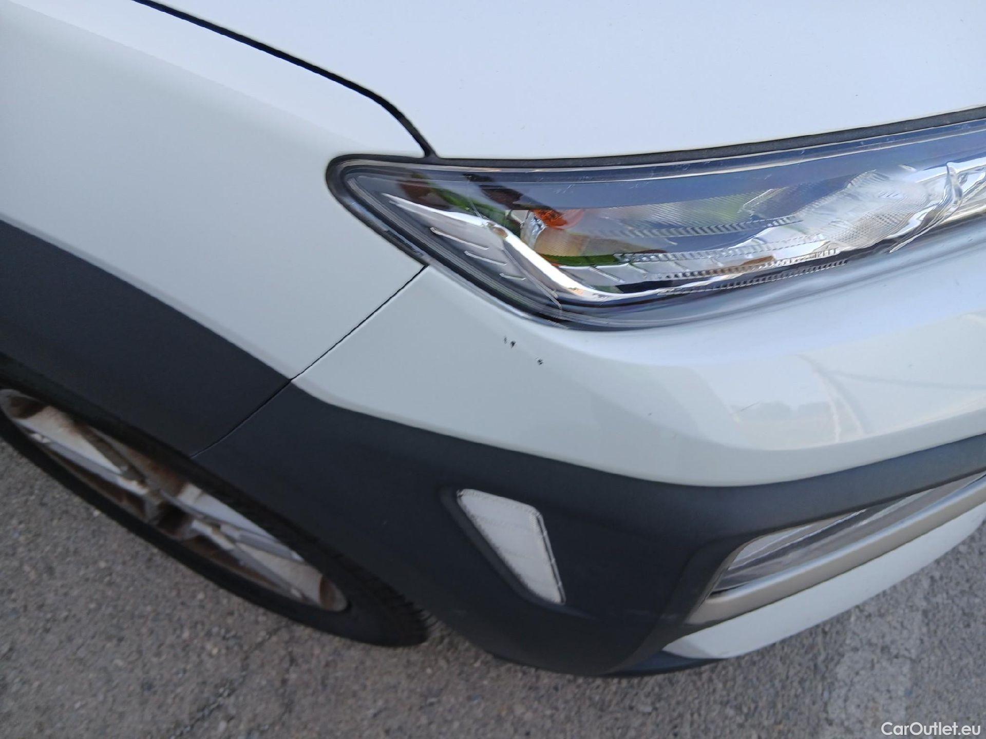  Hyundai  Konna HYUNDAI Kona / 2017 / 5P / todoterreno 1.0 TGDi Klass 4x2 #2