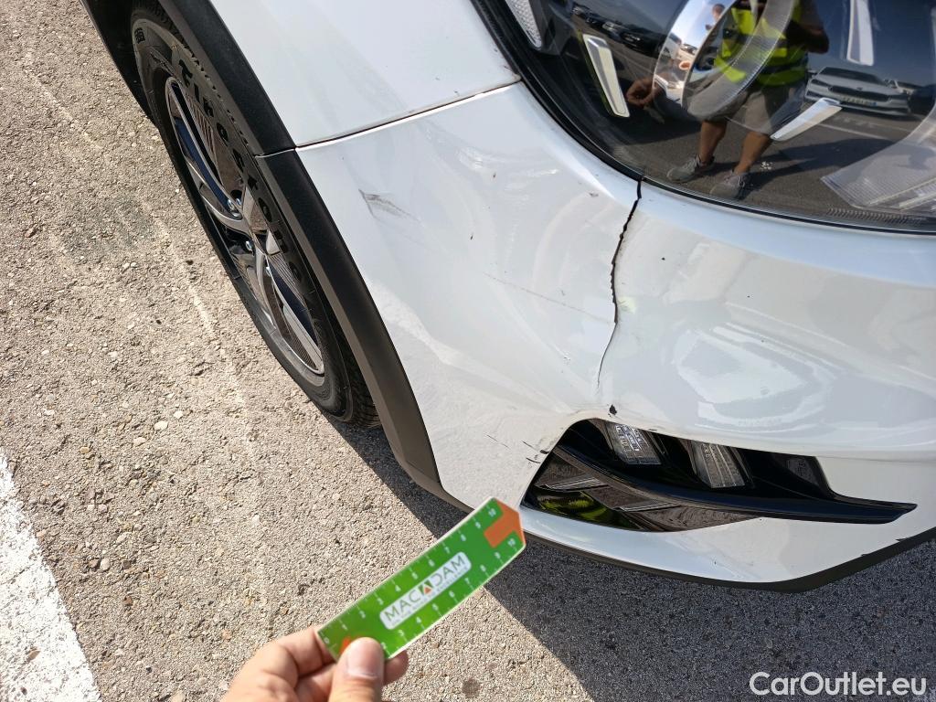  KIA  Niro KIA  / 2019 / 5P / crossover 1.6 GDi HEV 104kW (141CV) Drive #8