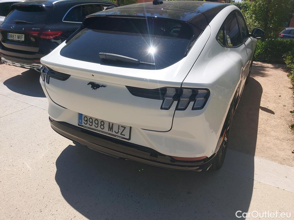  Ford  Mustang FORD  Mach-E / 2020 / 5P / todoterreno 216kW Batería 98.8Kwh #18