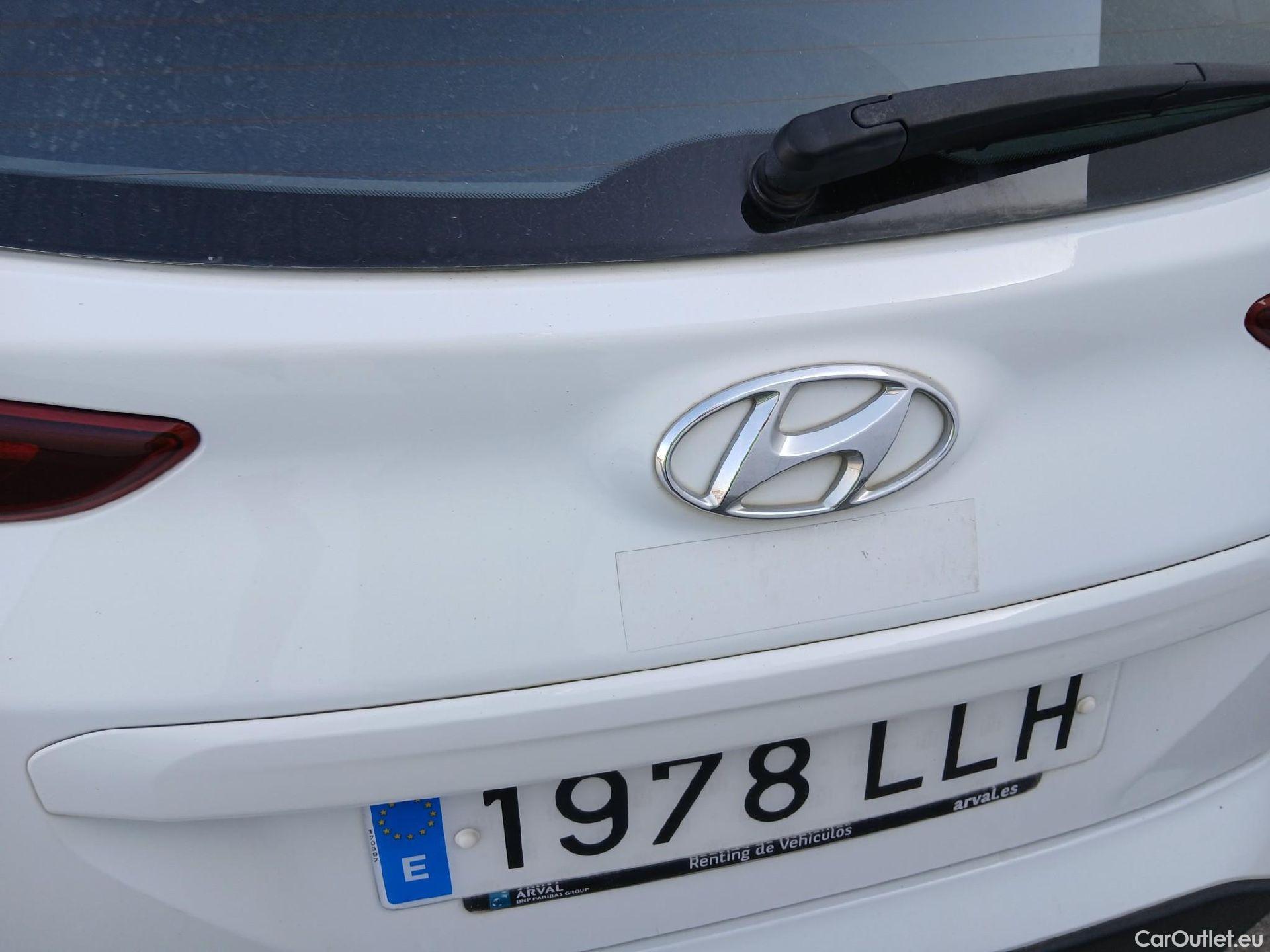  Hyundai  Konna HYUNDAI Kona / 2017 / 5P / todoterreno 1.0 TGDi Klass 4x2 #12
