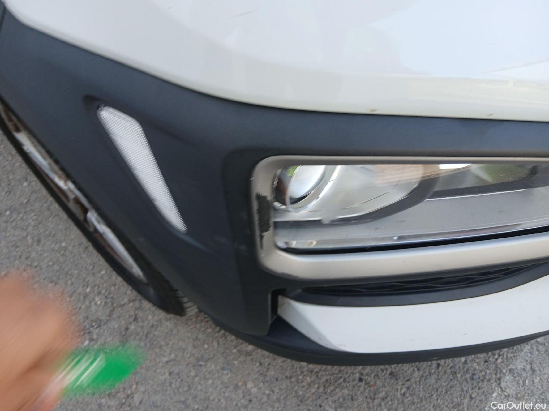  Hyundai  Konna HYUNDAI Kona / 2017 / 5P / todoterreno 1.0 TGDi Klass 4x2 #5