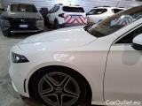  Mercedes  A-Klasse MERCEDES-BENZ CLASSE A / 2018 / 5P / BERLINA A 200 AUTOMATIC PREMIUM #76