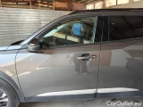  Peugeot  2008 PEUGEOT  / 2019 / 5P / CROSSOVER BLUEHDI 130 EAT8 ALLURE PACK S/S AUT. #81