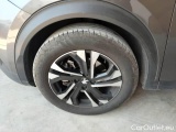  Peugeot  2008 PEUGEOT  / 2019 / 5P / CROSSOVER BLUEHDI 130 EAT8 ALLURE PACK S/S AUT. #107