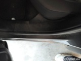  Peugeot  2008 PEUGEOT  / 2019 / 5P / CROSSOVER BLUEHDI 130 EAT8 ALLURE PACK S/S AUT. #121