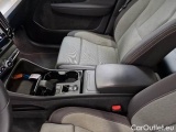  Volvo  XC 40 VOLVO XC40 / 2021 / 5P / SUV B3 AUTOMATICO PLUS DARK #95