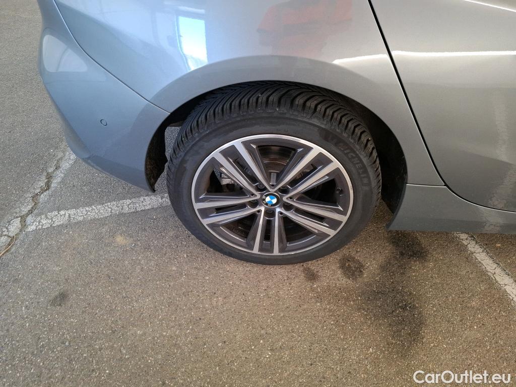 Bmw  Serie 1 BMW Série 1 / 2019 / 5P / Berline 116i DKG7 Business Design #5