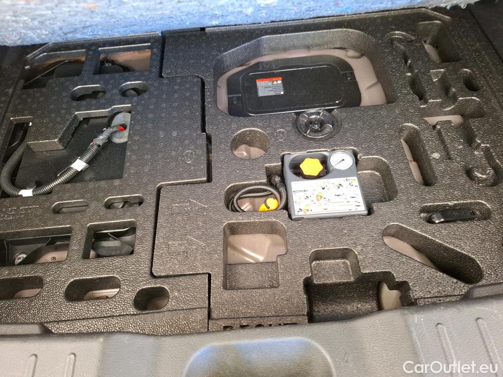  Nissan  Juke NISSAN  2019  5P  Crossover Hybrid 143 Business  #10